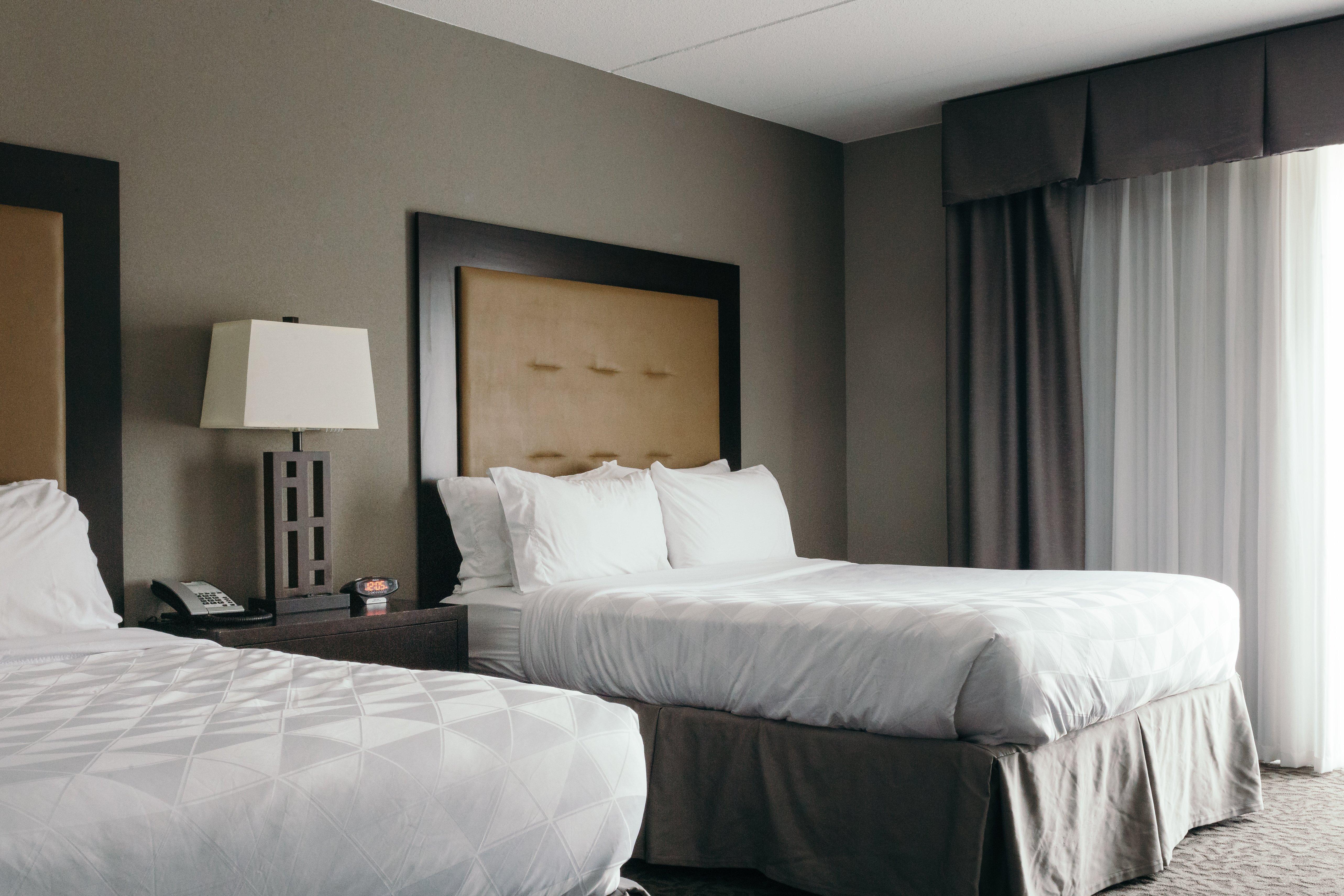 Holiday Inn And Suites East Peoria By Ihg Exterior foto