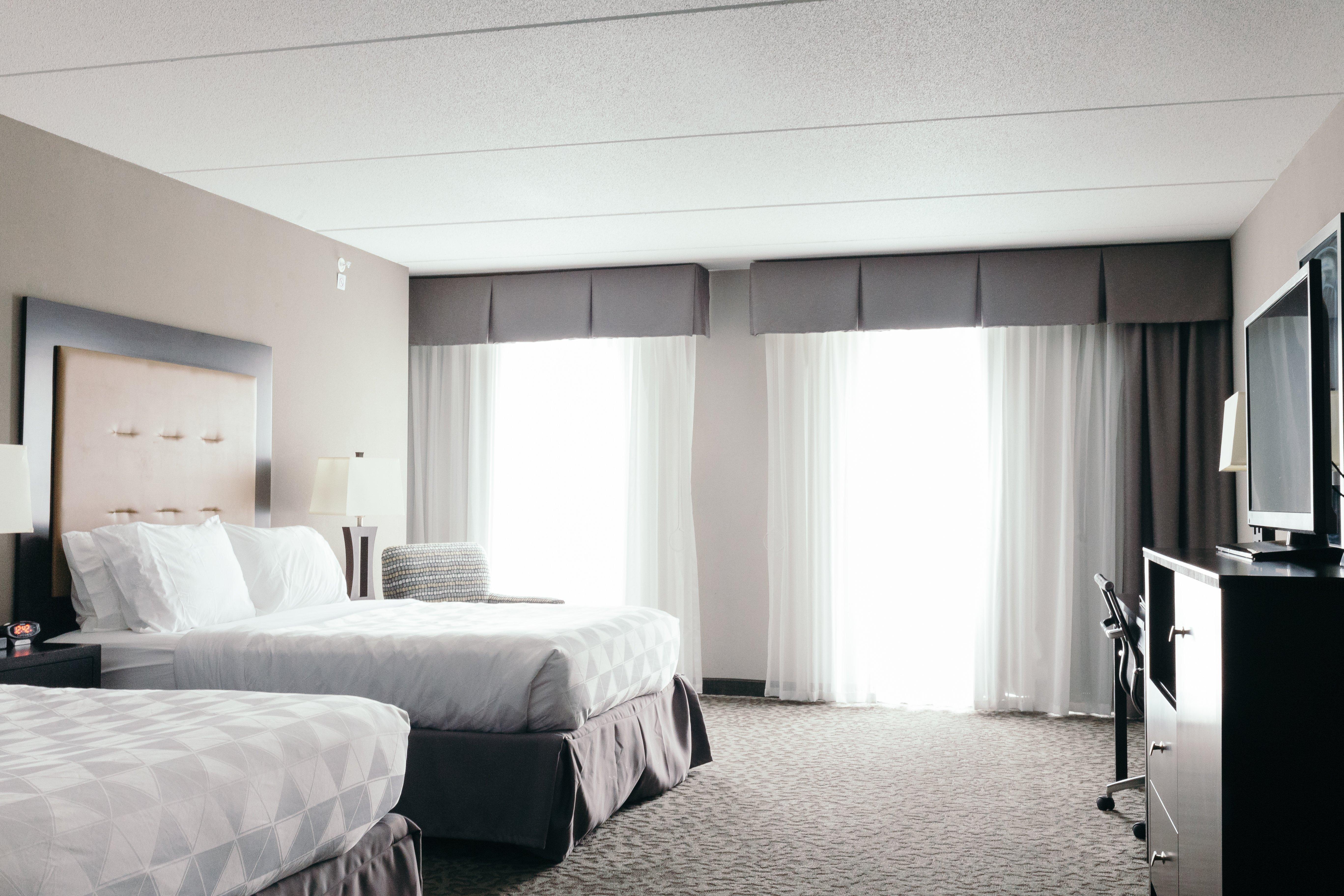 Holiday Inn And Suites East Peoria By Ihg Exterior foto